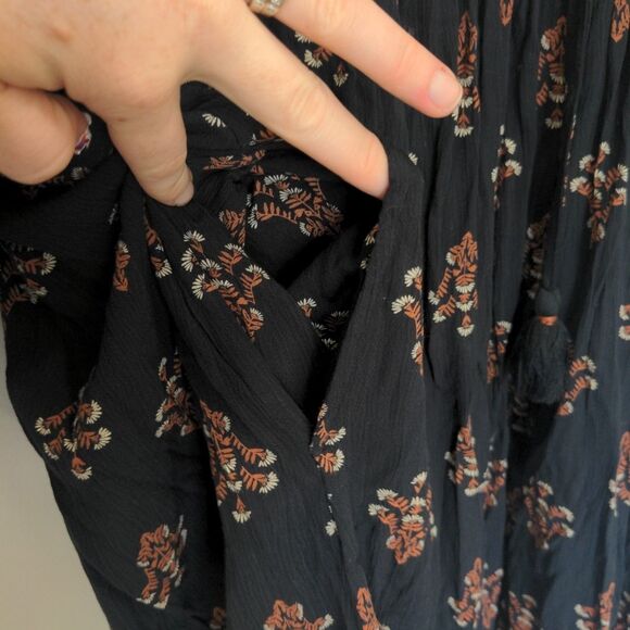 Knox Rose Womens Boho Bishop Sleeve Floral Dress Size 3X Black Tassel Pockets - Picture 5 of 10